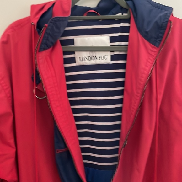 London Fog Jacket - Picture 6 of 10